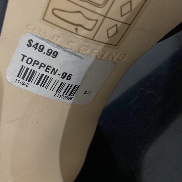 2for $20: Black heels 🖤 - Picture 7 of 11